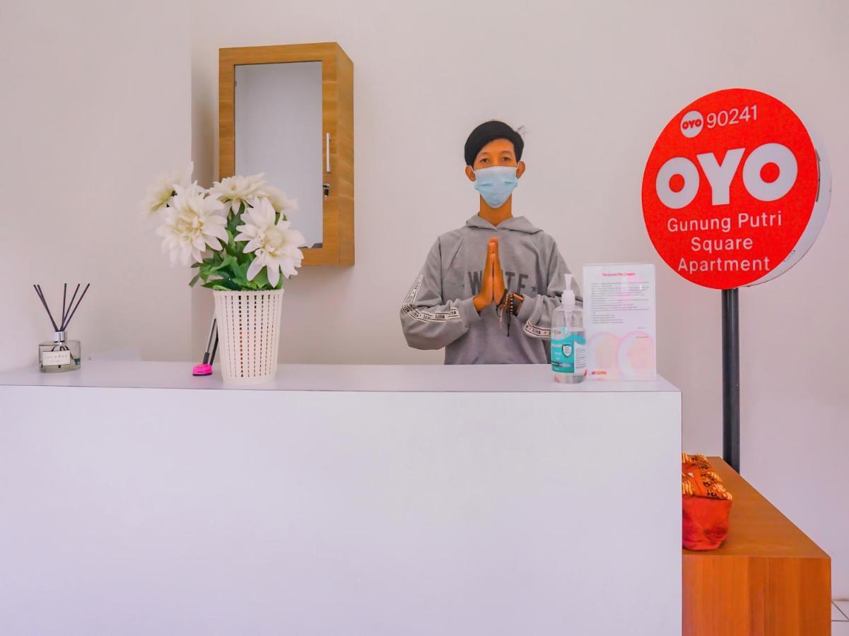 Oyo 90241 Sirooms Apartmen Gunung Putri بوكور المظهر الخارجي الصورة