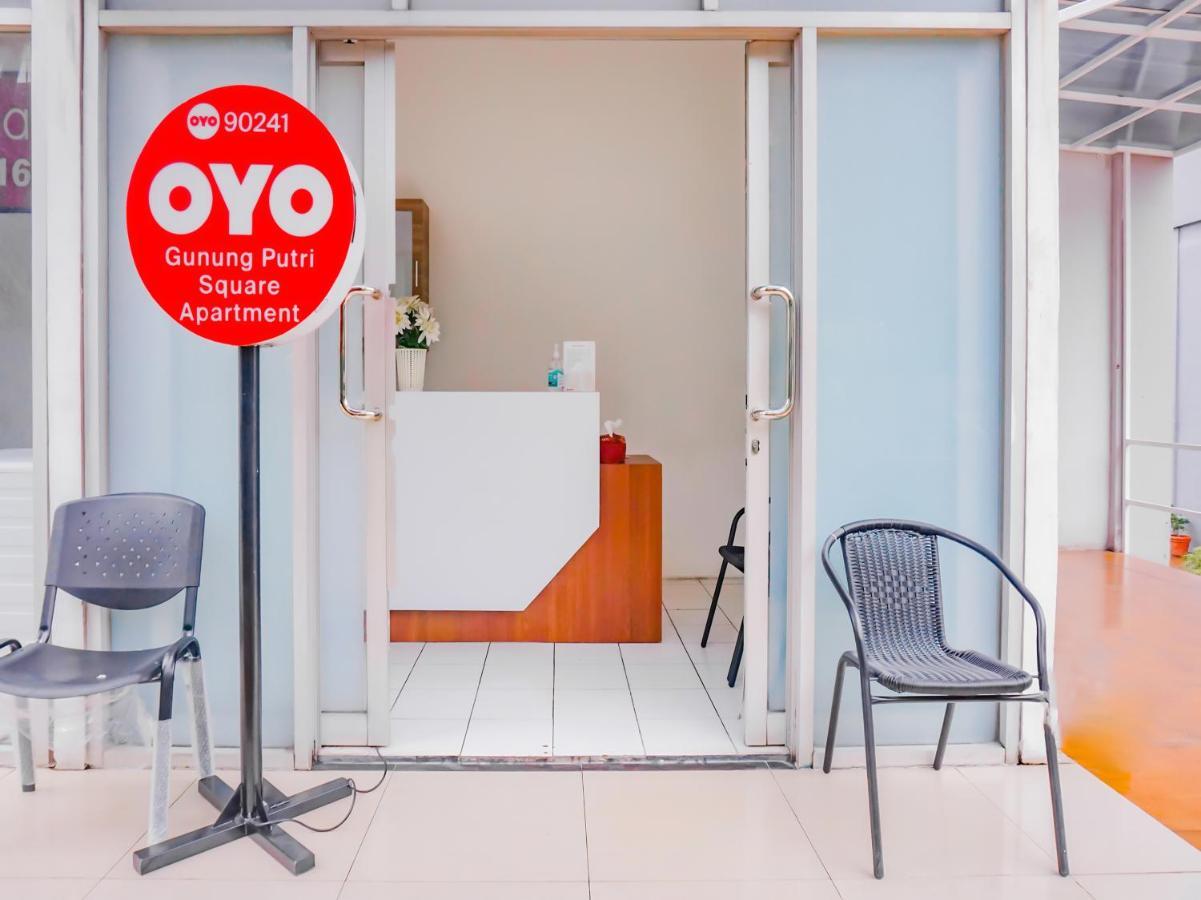 Oyo 90241 Sirooms Apartmen Gunung Putri بوكور المظهر الخارجي الصورة
