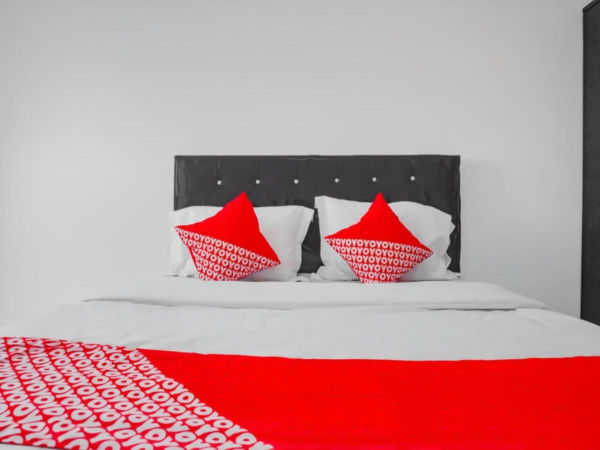 Oyo 90241 Sirooms Apartmen Gunung Putri بوكور المظهر الخارجي الصورة